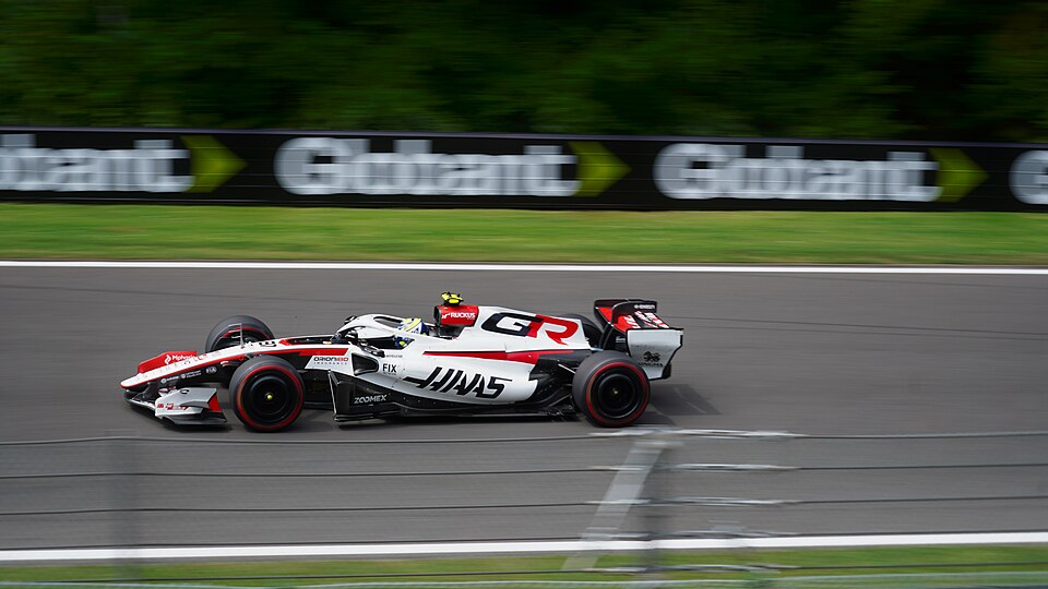 Oliver Bearman driving the Haas VF-26 at Spa-Francorchamps during the 2026 Formula 1 season
