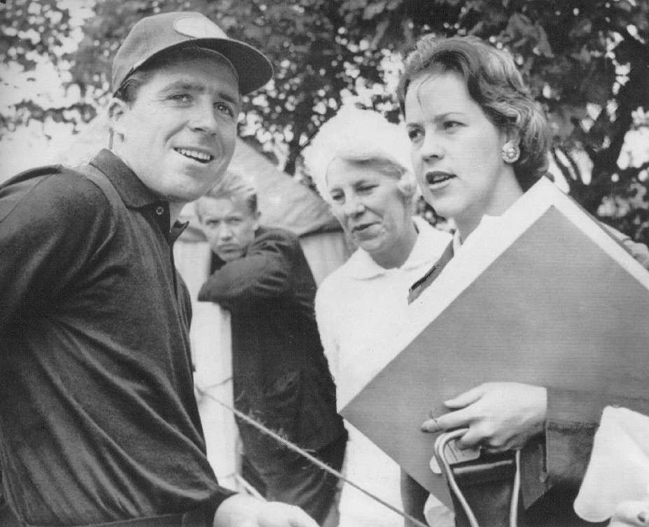 Gary Player with his wife, Vivienne, and her mother in 1961.