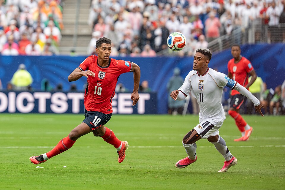 Jude Bellingham playing for England at the 2026 World Cup